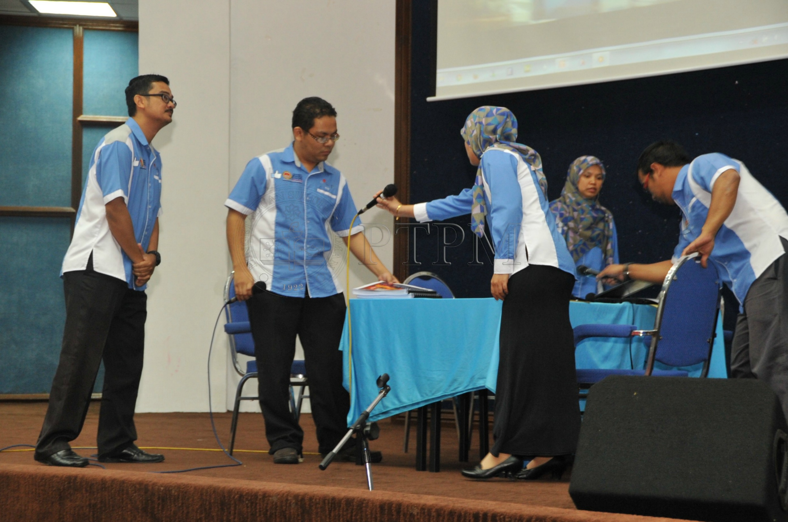 PRO 14 126 KIKPRO 2367